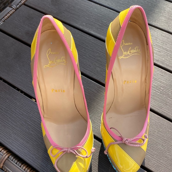 Christian Louboutin Stripe Glitter Platform heels - Picture 6 of 12